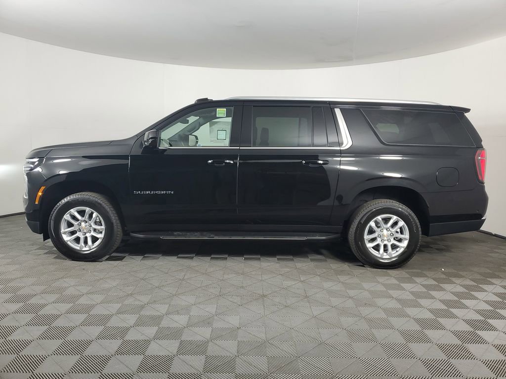New 2026 Chevrolet Suburban LS image 7