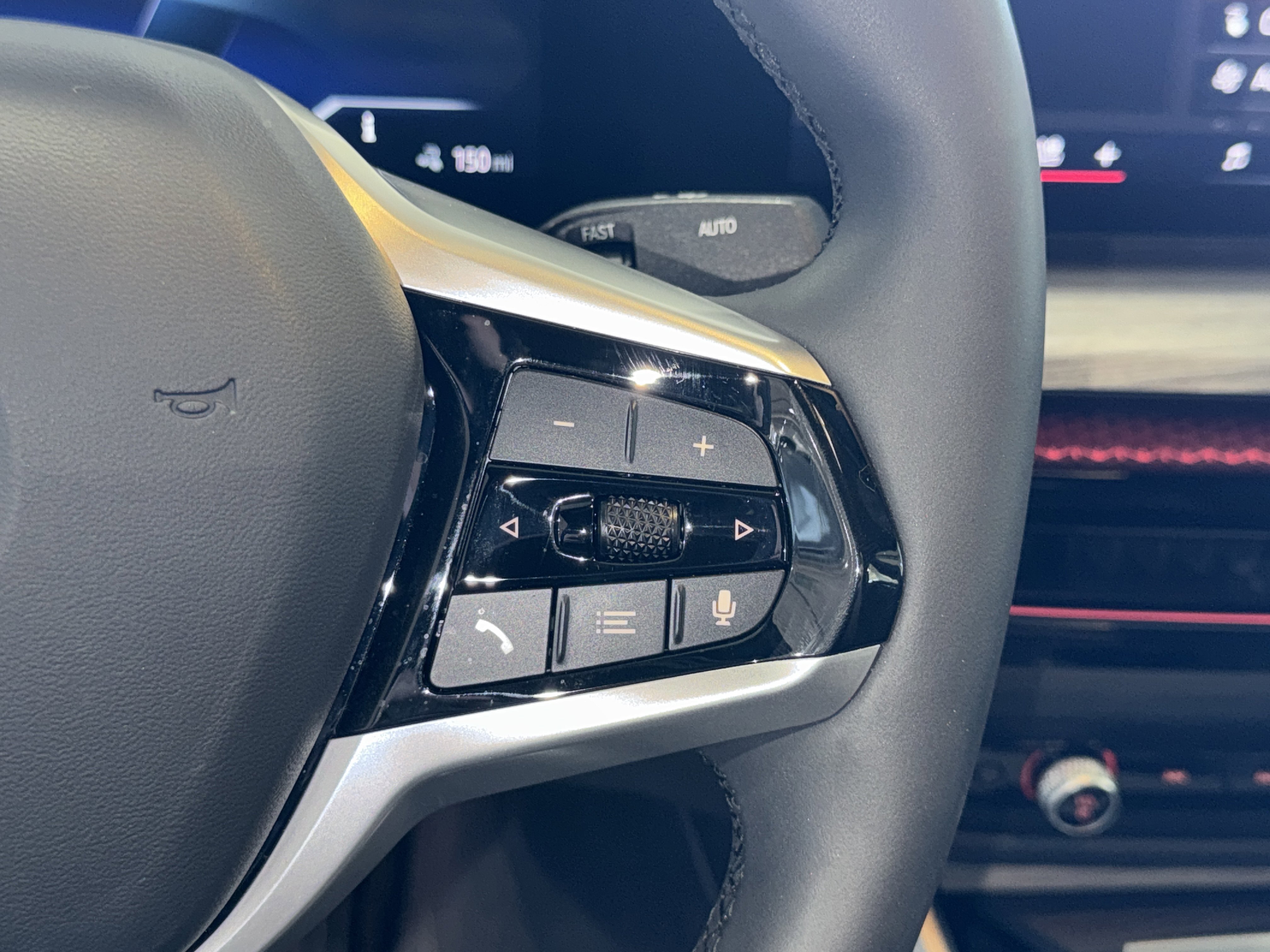 Certified 2025 BMW i4 eDrive40 image 23