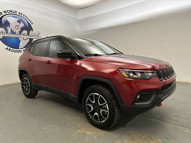 New 2026 Jeep Compass Trailhawk AWD/4WD image 11