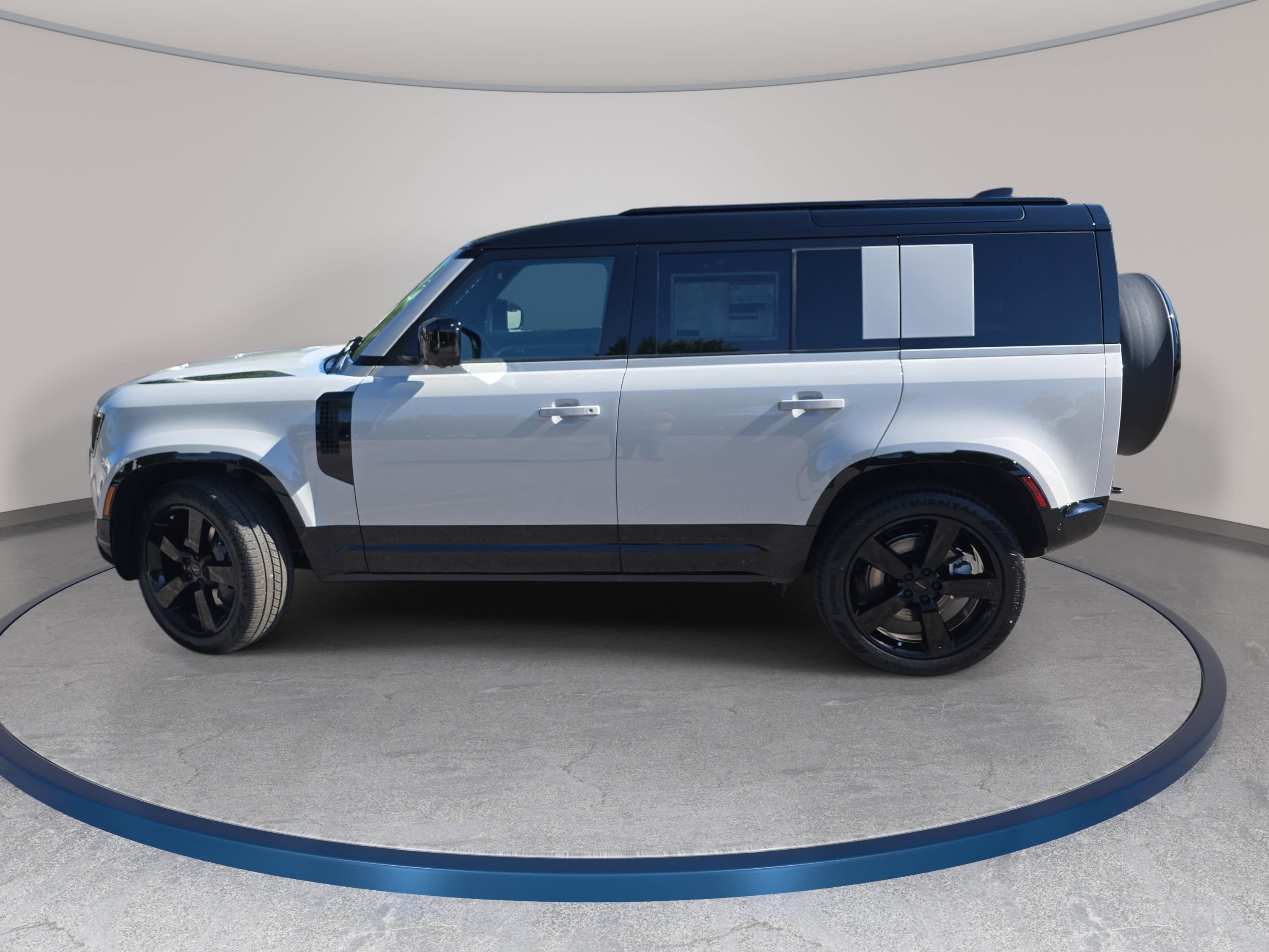 New 2026 Land Rover Defender 110 X-Dynamic SE AWD/4WD image 8