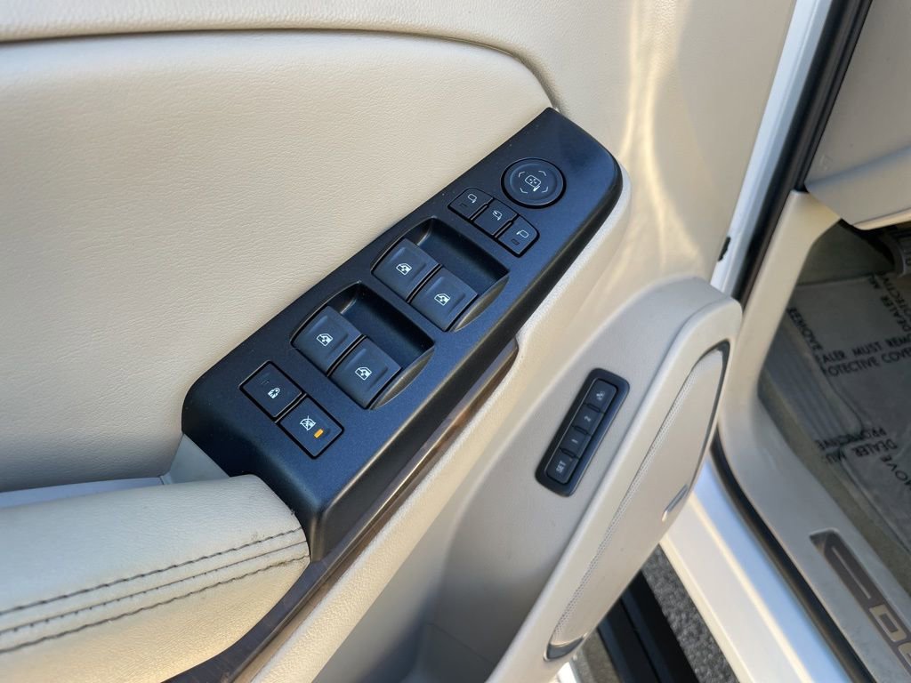 Used 2018 GMC Yukon Denali w/ Denali Ultimate Package image 6