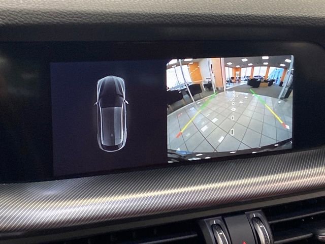 Used 2024 Alfa Romeo Stelvio Ti w/ Performance Driving Package image 13