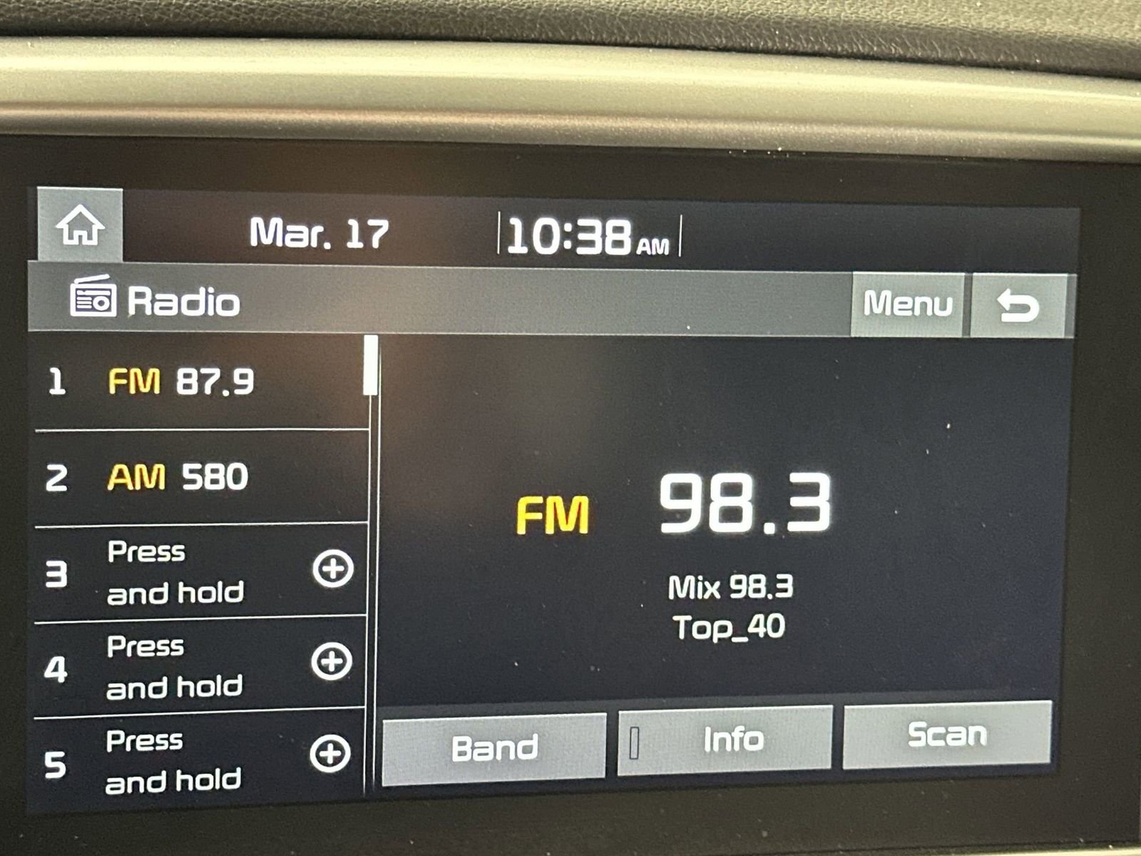 Used 2022 Kia Sportage LX image 16