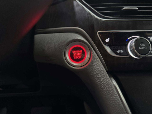 Used 2020 Honda Accord EX image 29