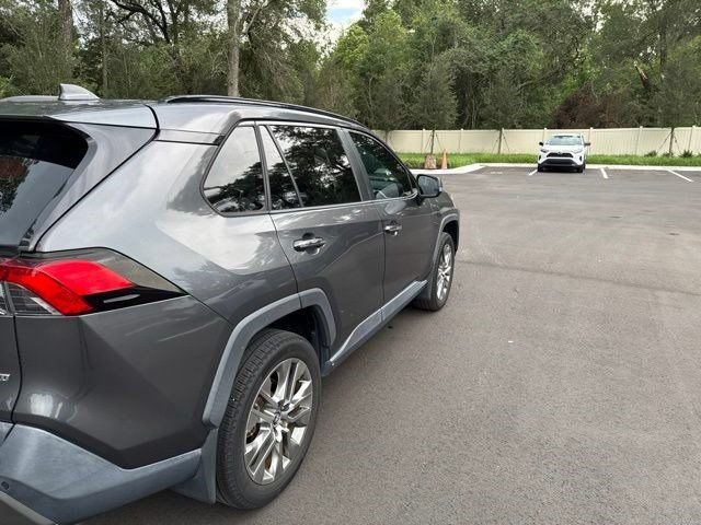 Certified 2020 Toyota RAV4 Limited FWD image 5