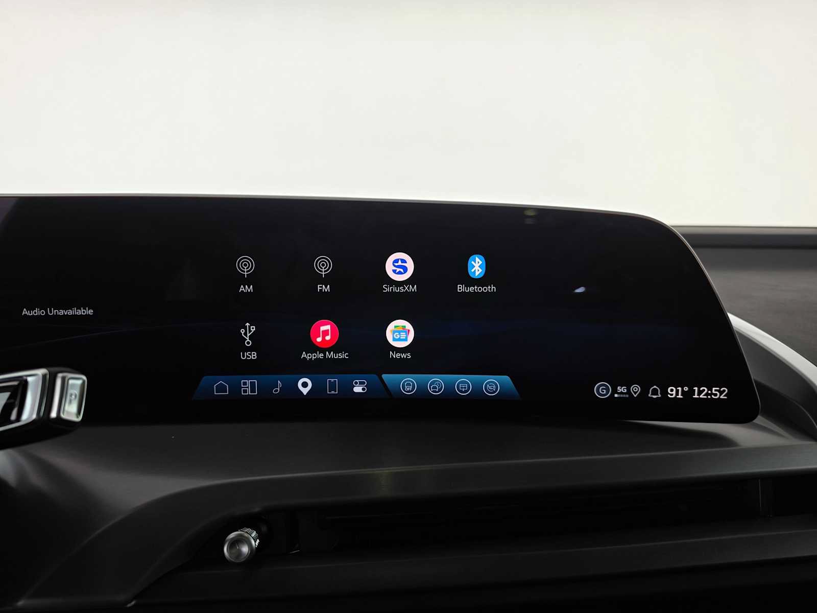 New 2027 Cadillac Vistiq Luxury AWD/4WD image 27
