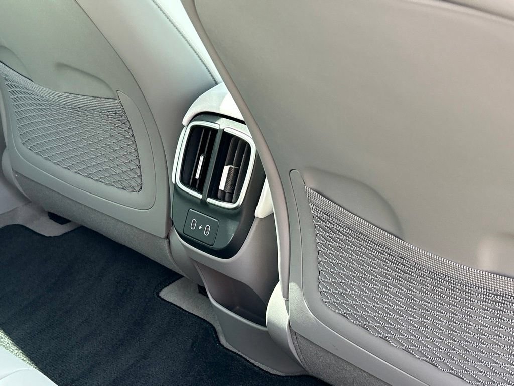 Used 2023 Hyundai Ioniq 6 Limited RWD image 50