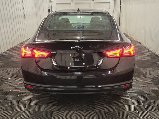 Used 2023 Chevrolet Malibu LT w/ Midnight Edition FWD image 9