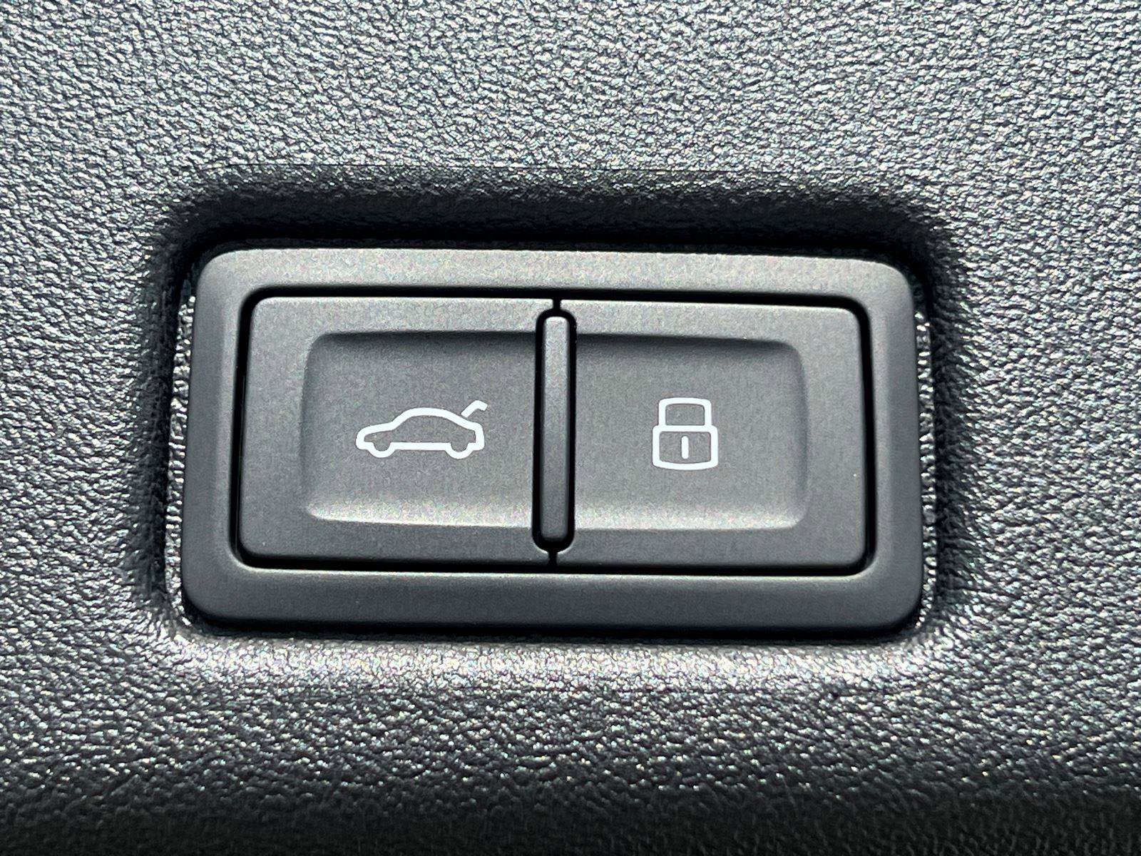 New 2026 Audi SQ5 Premium Plus AWD/4WD image 13