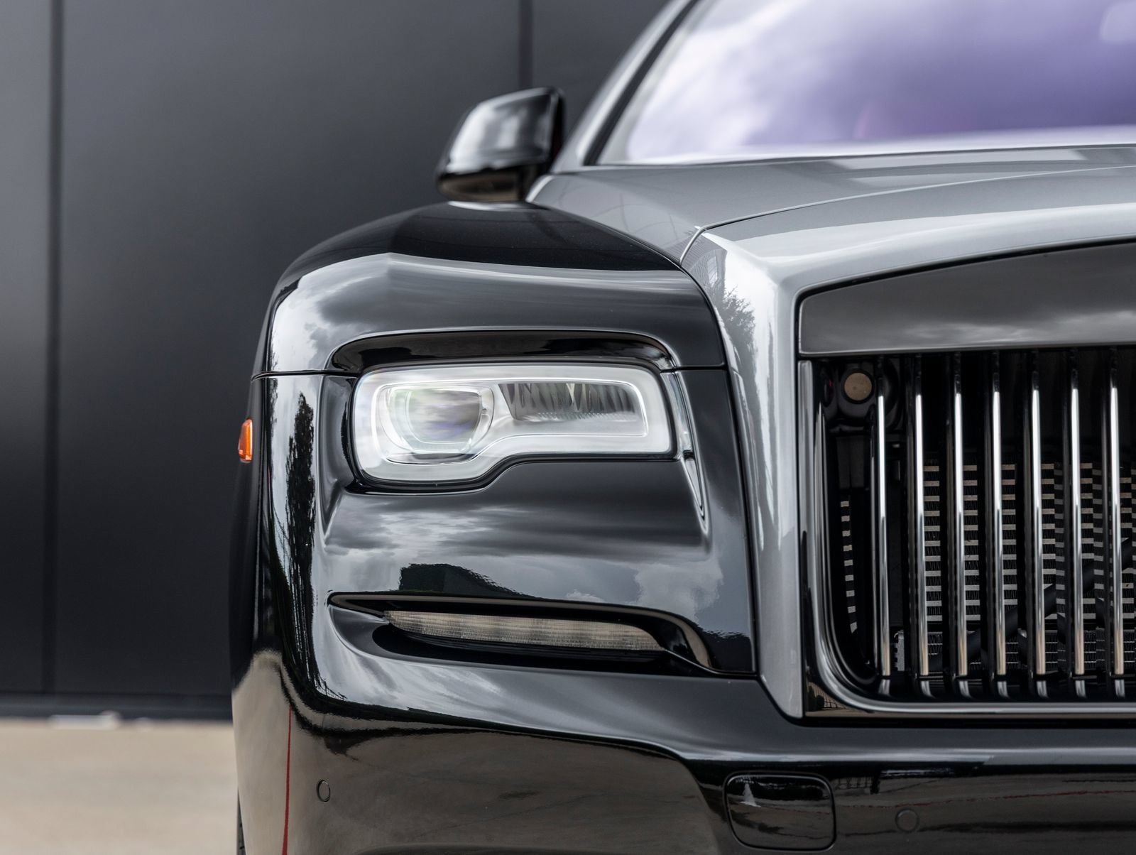 Used 2018 Rolls-Royce Wraith RWD image 21