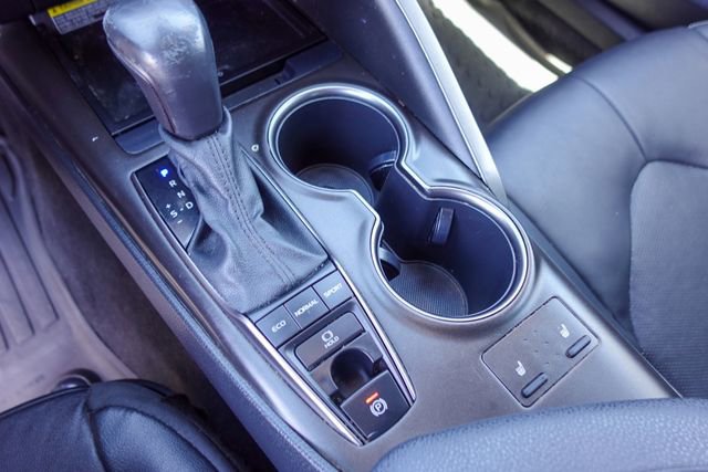Certified 2021 Toyota Camry XSE FWD image 24