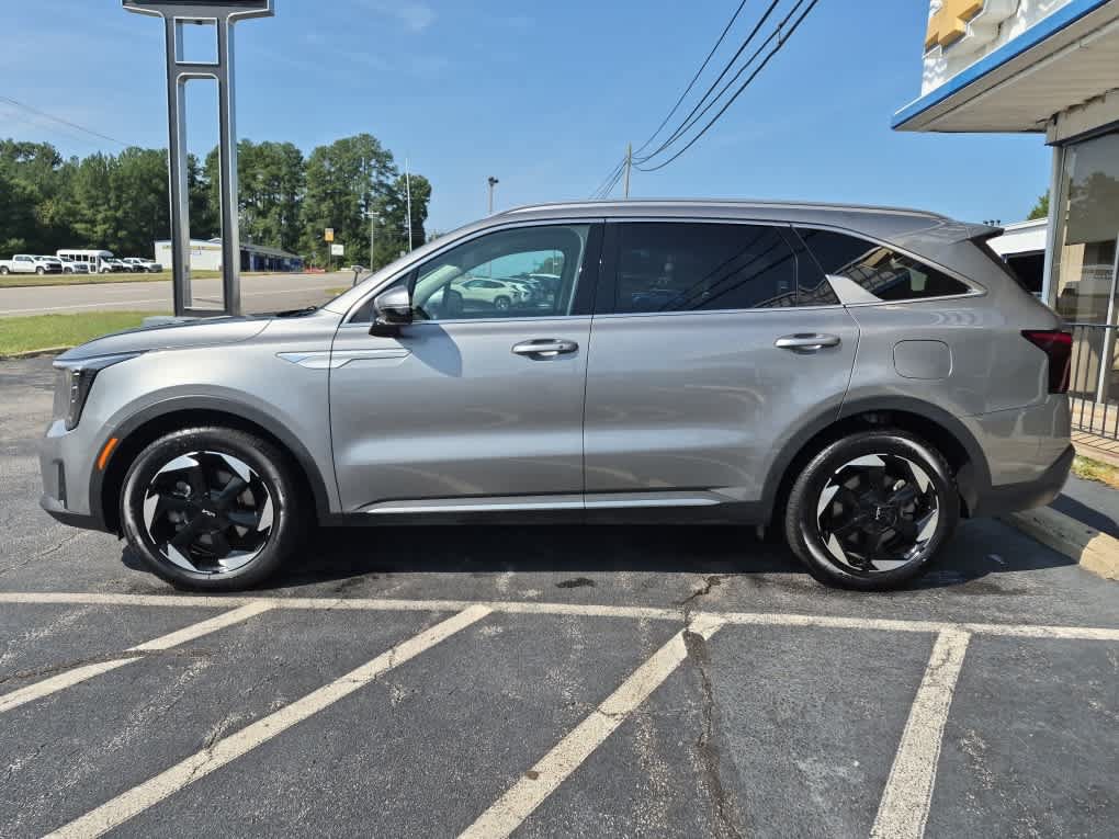 Used 2025 Kia Sorento EX AWD/4WD image 4