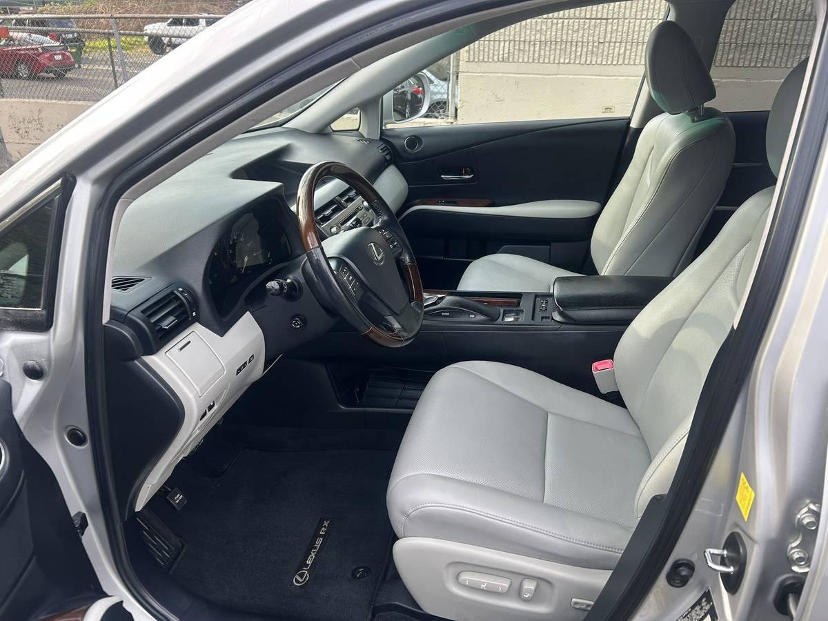 Used 2011 Lexus RX 450h AWD w/ Premium Pkg image 10