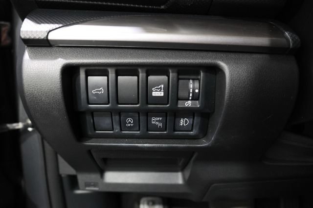 Used 2020 Subaru Forester Premium AWD/4WD image 16