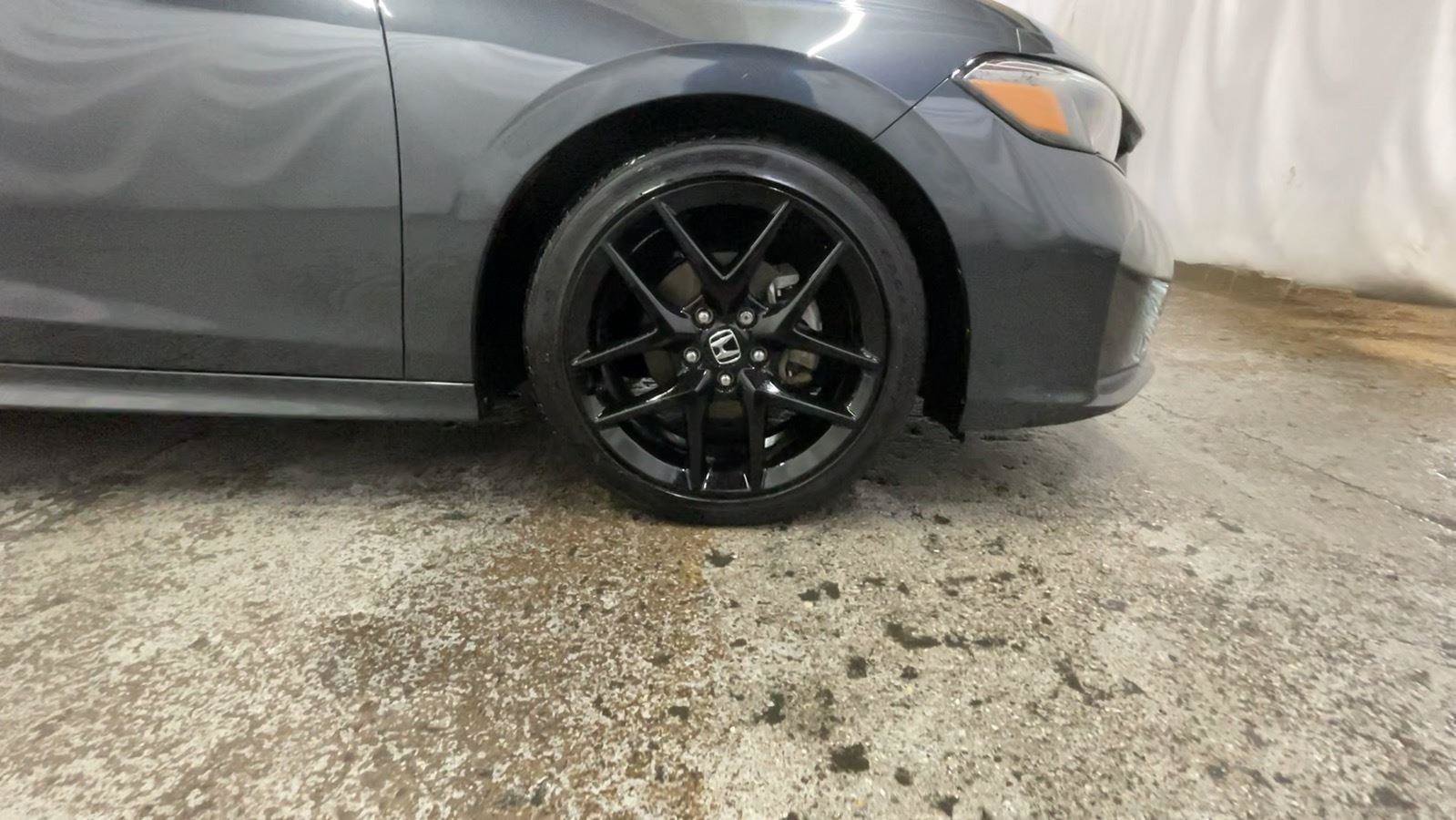 Certified 2025 Honda Civic Sport image 17
