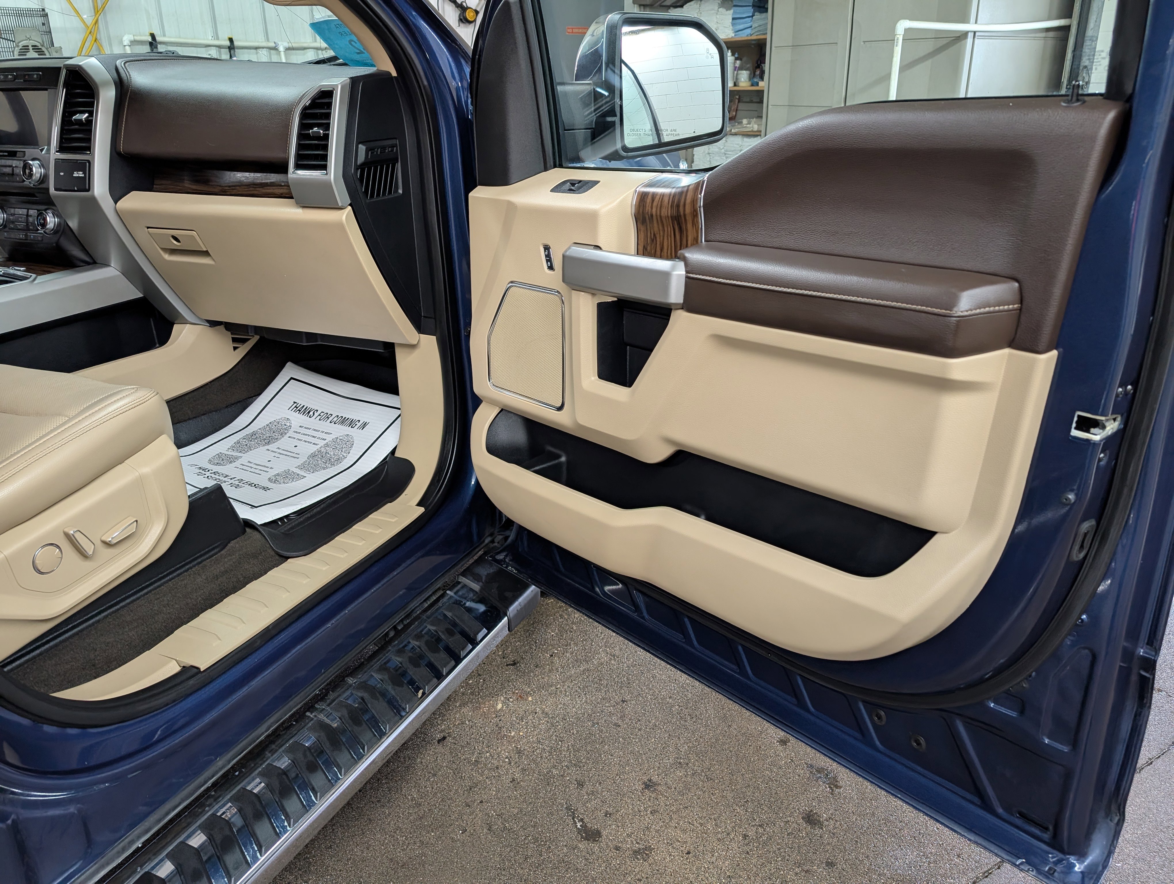 Used 2018 Ford F150 Lariat w/ Equipment Group 502A Luxury image 7