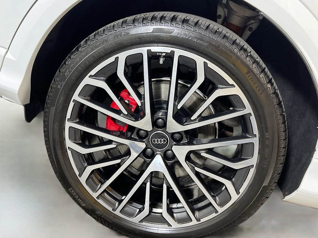Used 2025 Audi SQ5 Premium Plus w/ Premium Plus Package image 30