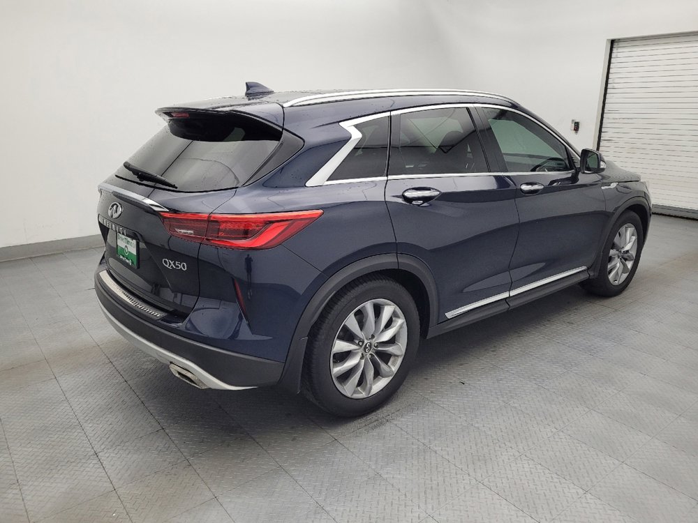 Used 2019 INFINITI QX50 Luxe w/ Navigation Package AWD/4WD image 10
