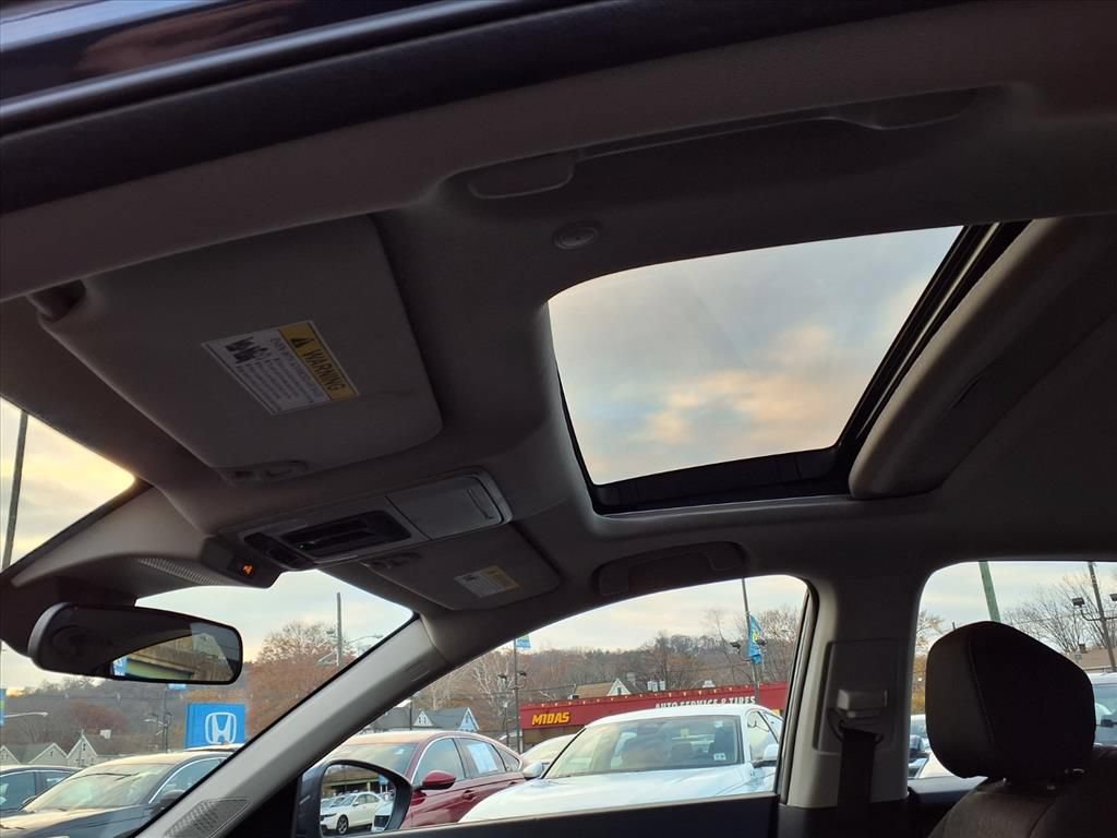 Used 2024 Honda Accord EX image 13