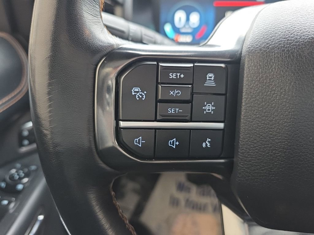 Used 2024 Ford Expedition Platinum image 53