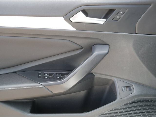 Certified 2025 Volkswagen Jetta S FWD image 16