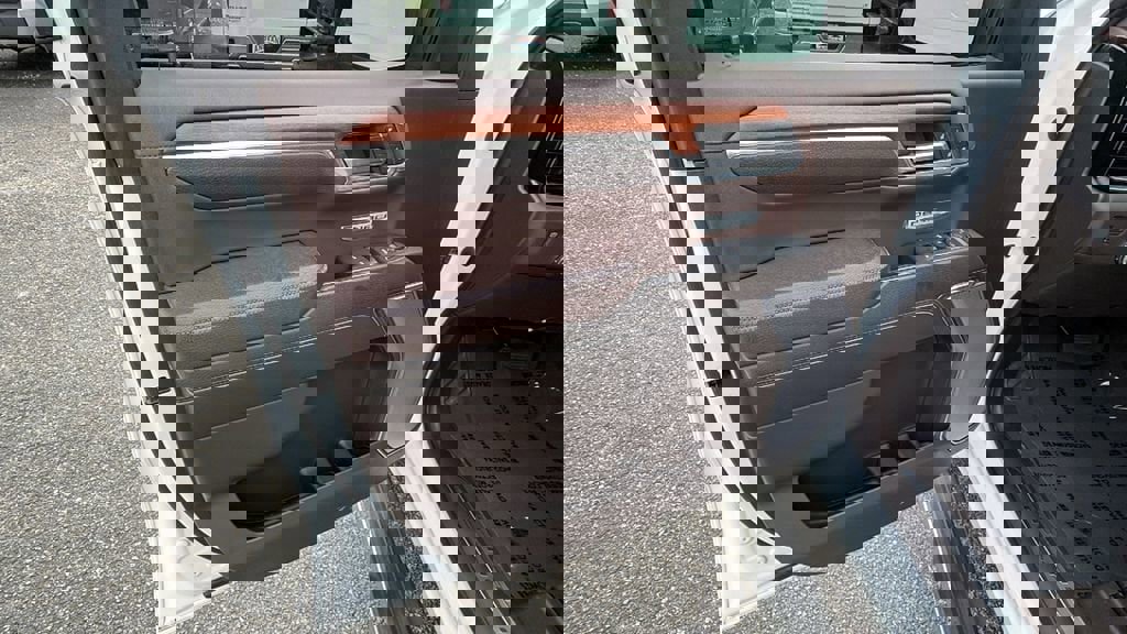 Certified 2022 GMC Sierra 1500 Denali w/ Denali Reserve Package image 11