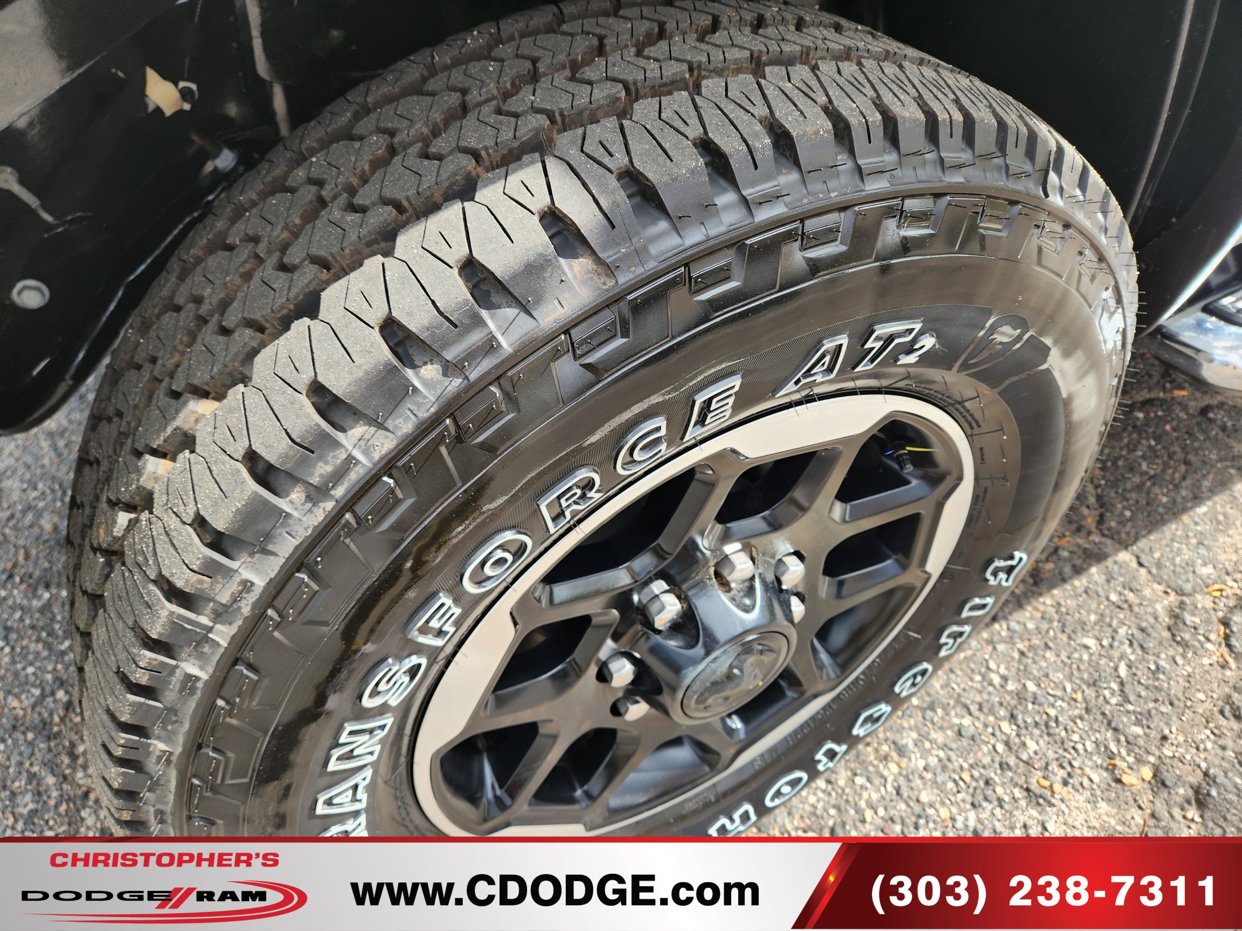 Used 2025 RAM 2500 Laramie image 9