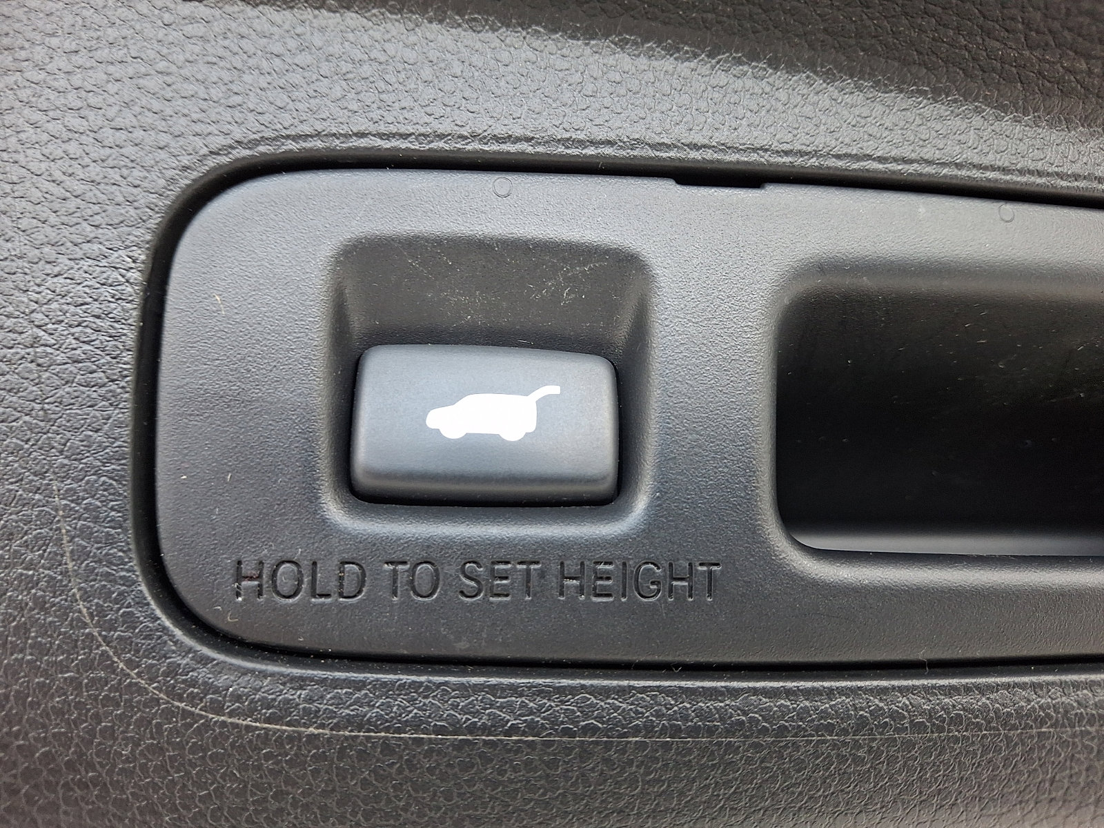 Used 2023 Honda CR-V EX-L image 32