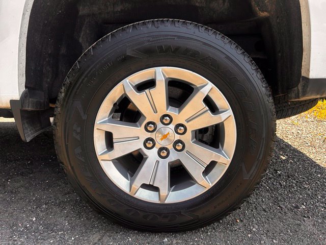 Used 2022 Chevrolet Colorado LT w/ Fleet Safety Package AWD/4WD image 28