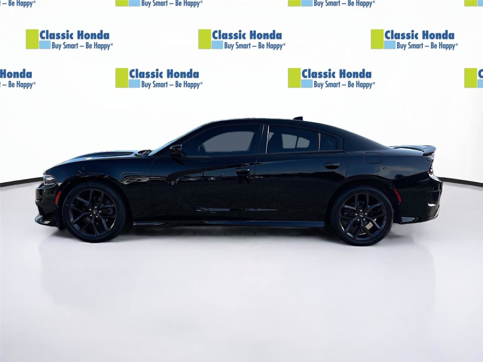 Used 2020 Dodge Charger GT w/ Driver Convenience Group image 4