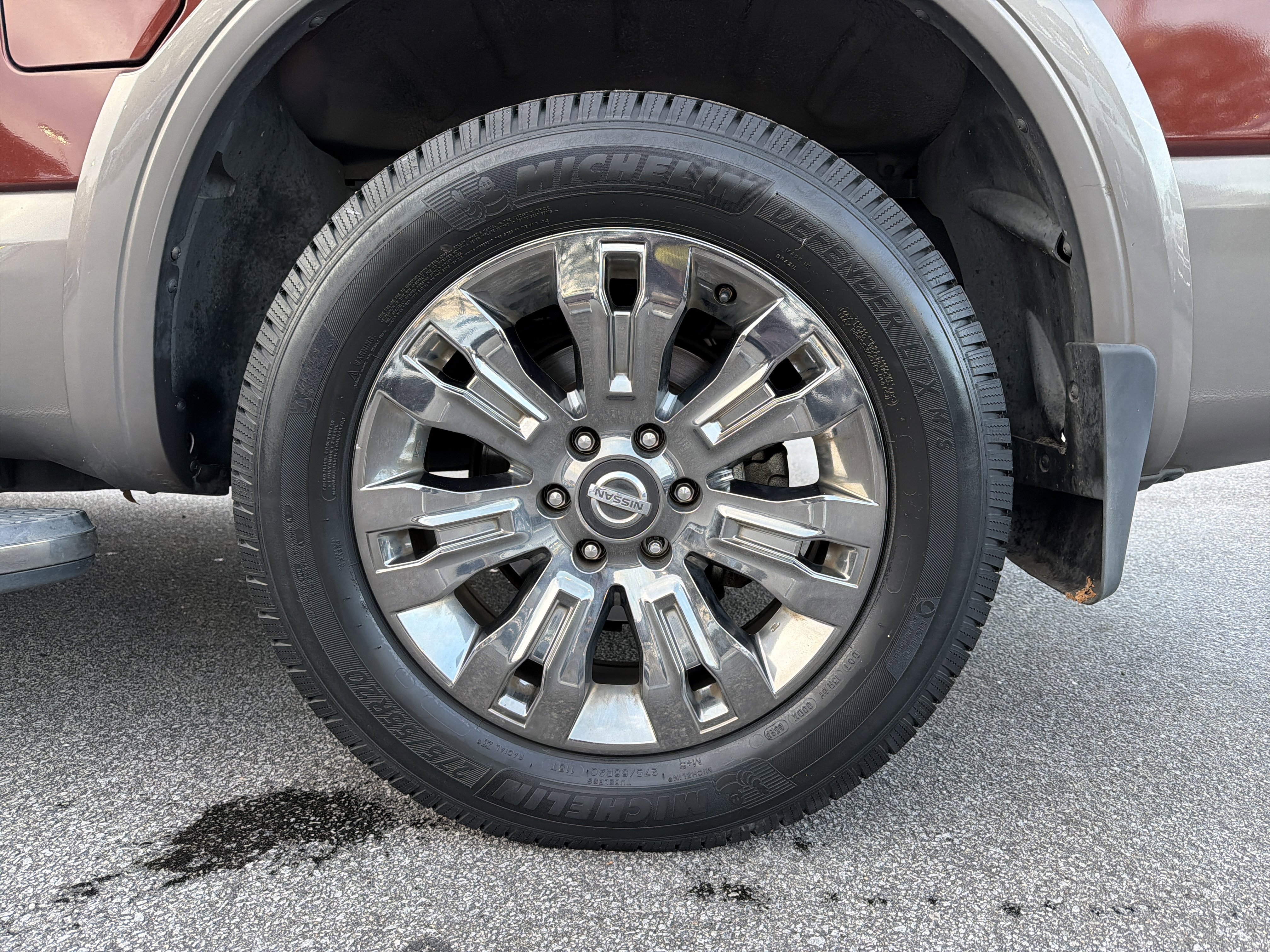 Used 2019 Nissan Titan Platinum Reserve w/ Platinum Utility Package image 20