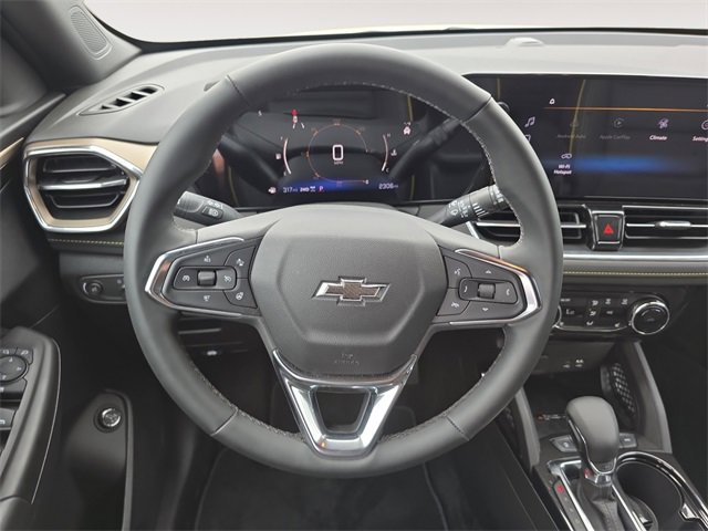 Used 2025 Chevrolet TrailBlazer ACTIV w/ Convenience Package image 12