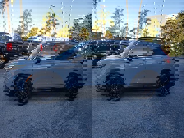 Used 2023 Honda CR-V Sport image 4