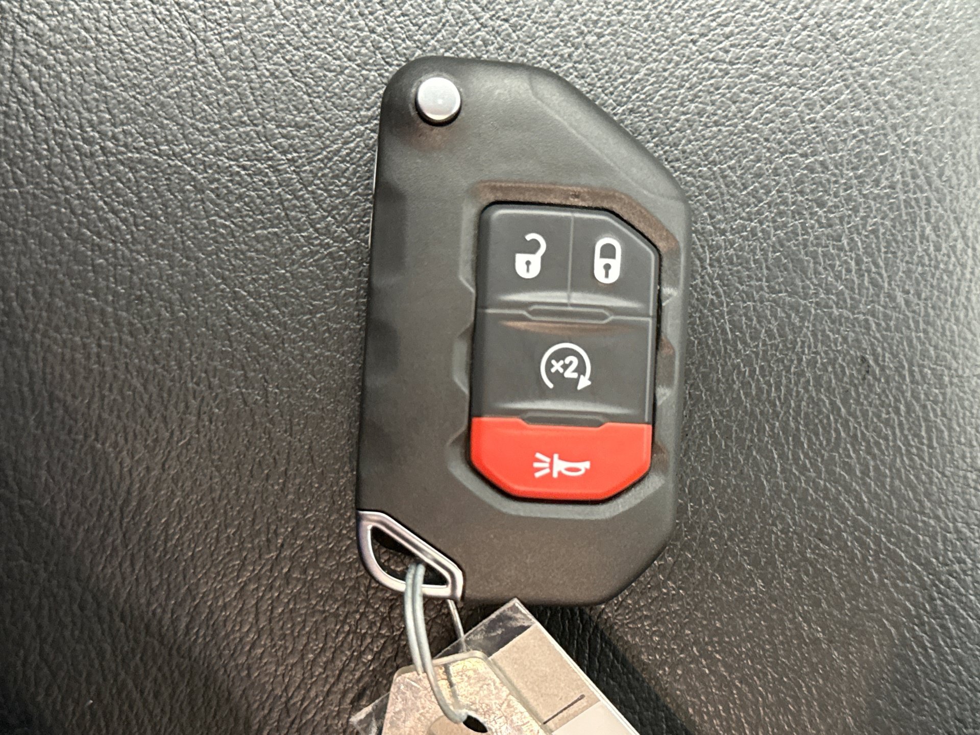 Used 2022 Jeep Wrangler Unlimited Sport AWD/4WD image 20