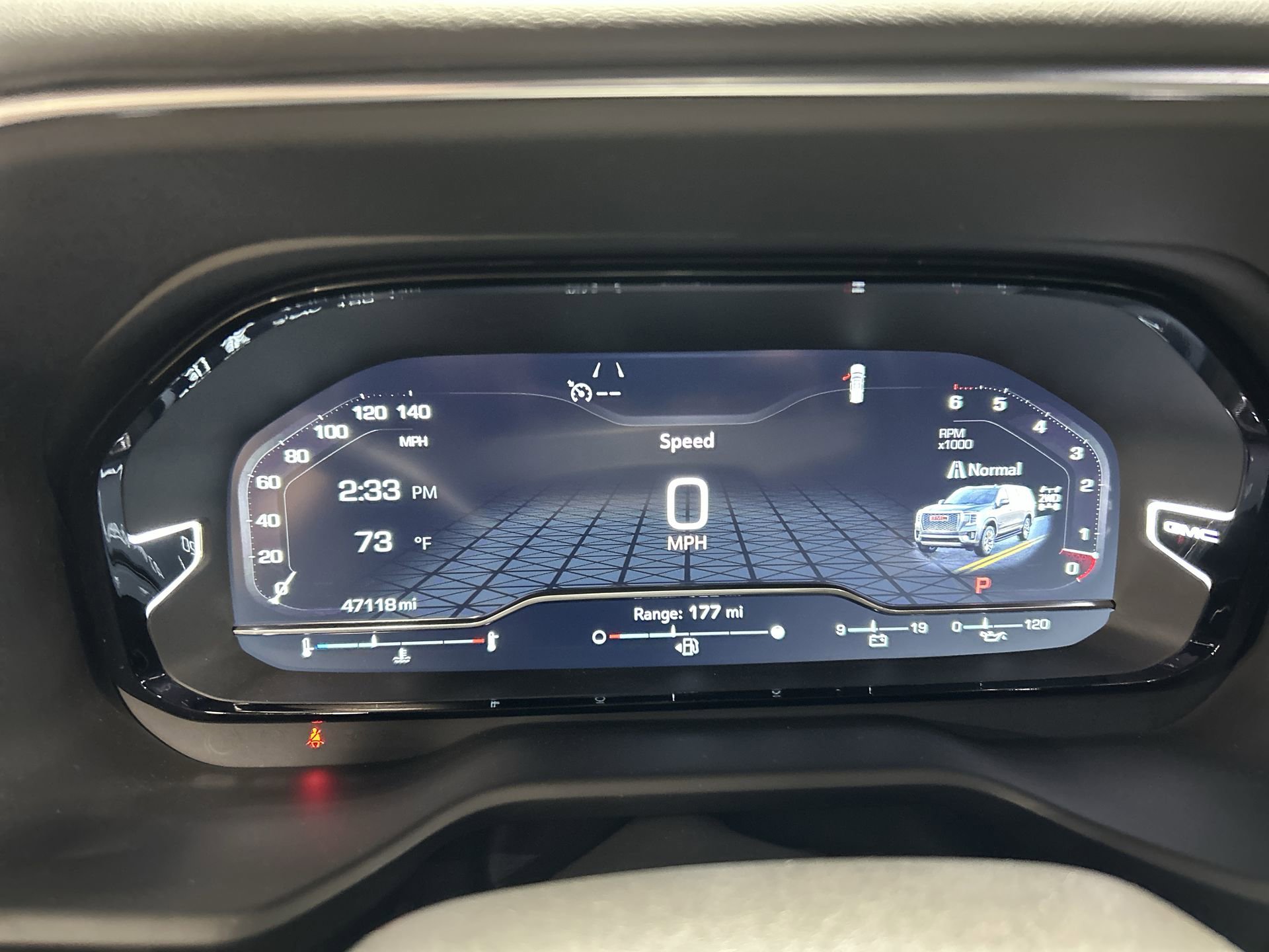 Used 2022 GMC Yukon XL Denali image 13