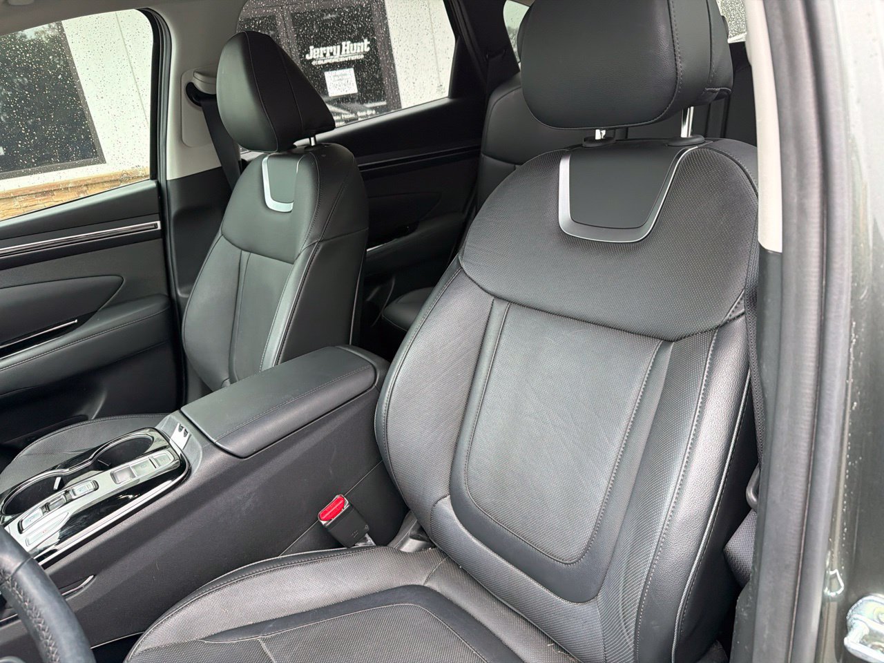Used 2022 Hyundai Tucson Limited FWD image 3