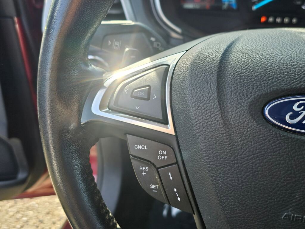 Used 2019 Ford Fusion SEL image 29