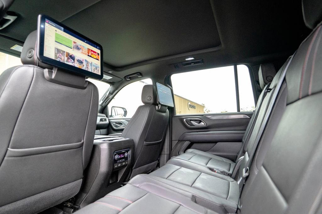 Certified 2023 Chevrolet Suburban RST AWD/4WD image 33