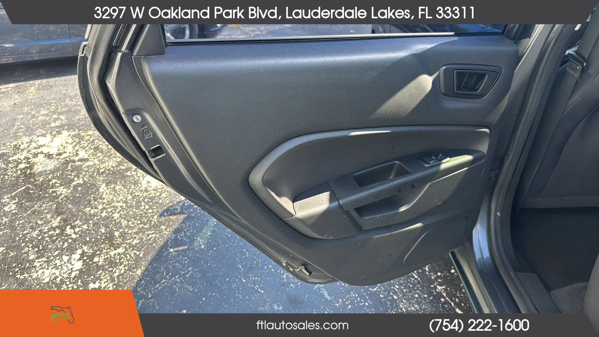 Used 2018 Ford Fiesta SE image 26