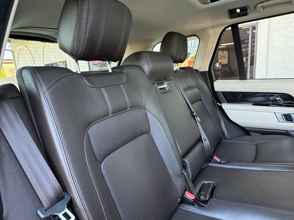 Used 2019 Land Rover Range Rover HSE AWD/4WD image 20