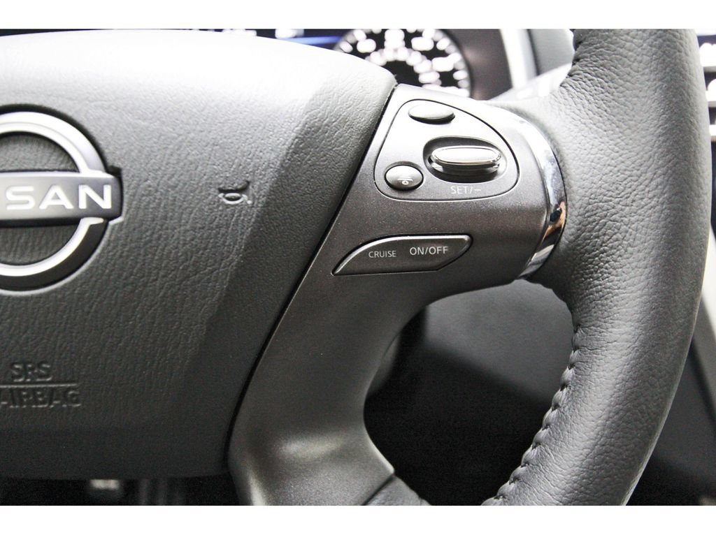 Used 2024 Nissan Murano SV FWD image 18