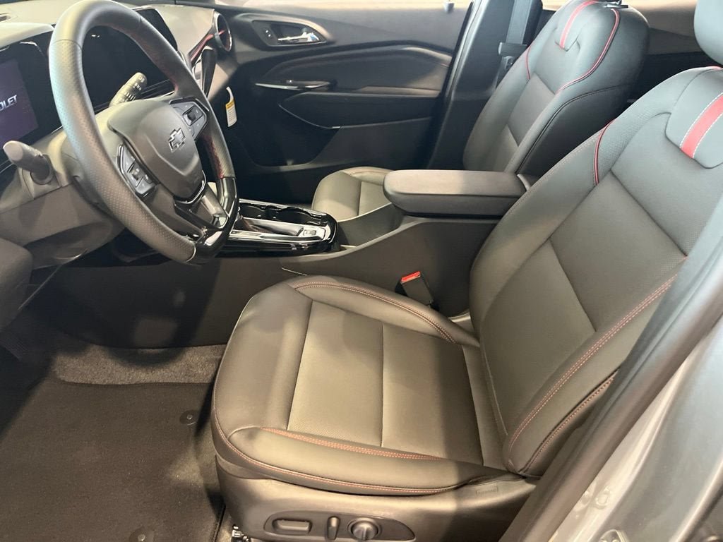New 2026 Chevrolet Trax RS w/ Driver Confidence Package FWD image 8