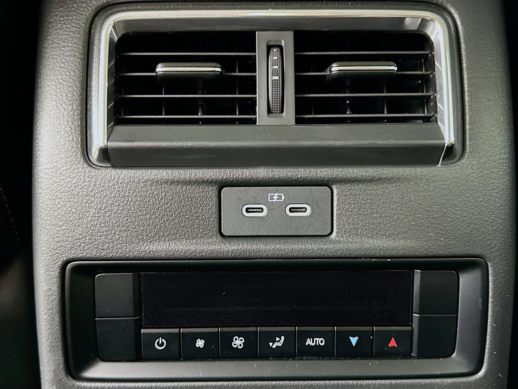 Used 2024 MAZDA CX-90 3.3 Turbo w/ Preferred Plus image 27