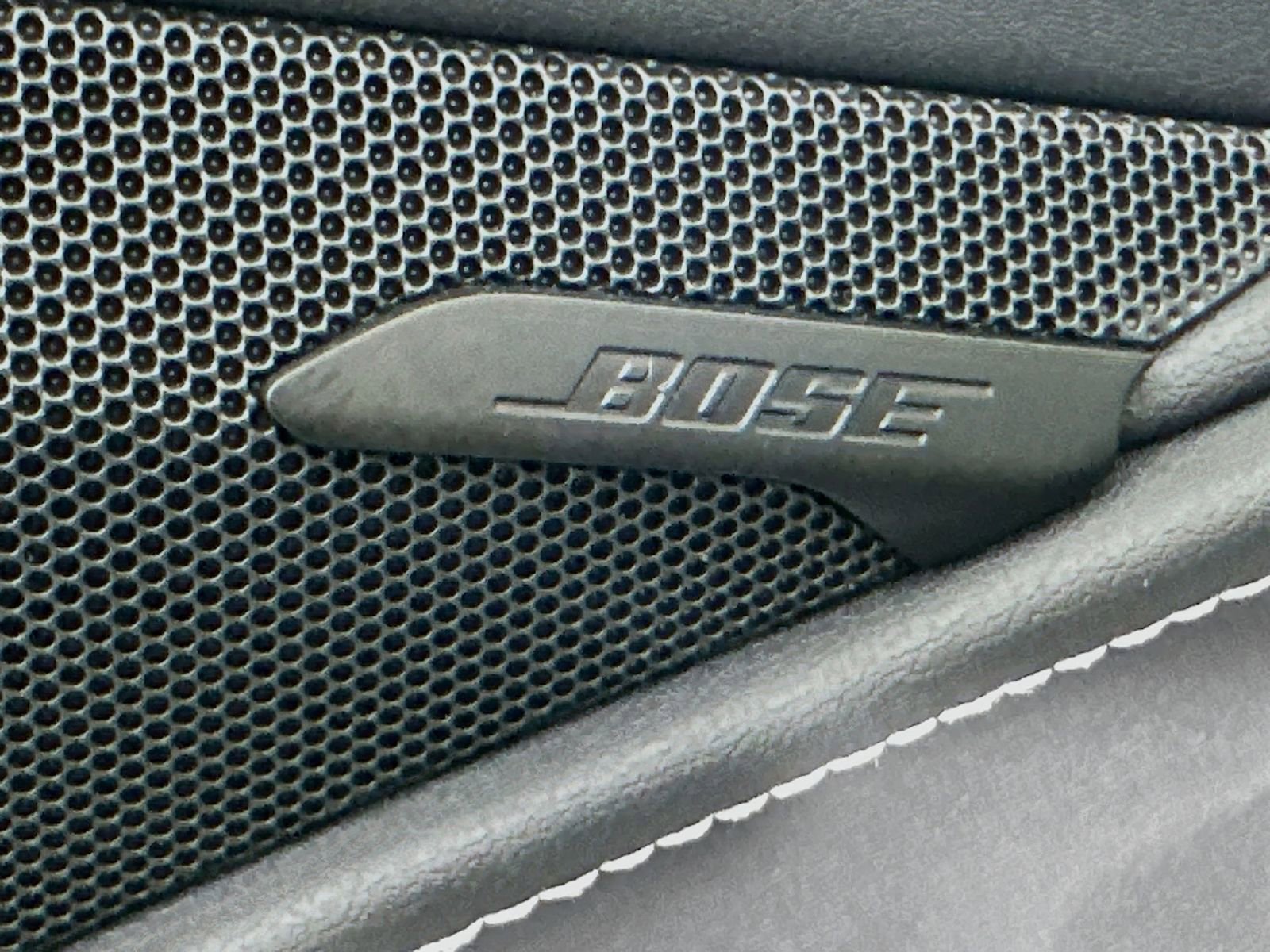 Used 2025 Chevrolet Corvette Stingray Convertible w/ Battery Protection Package image 20