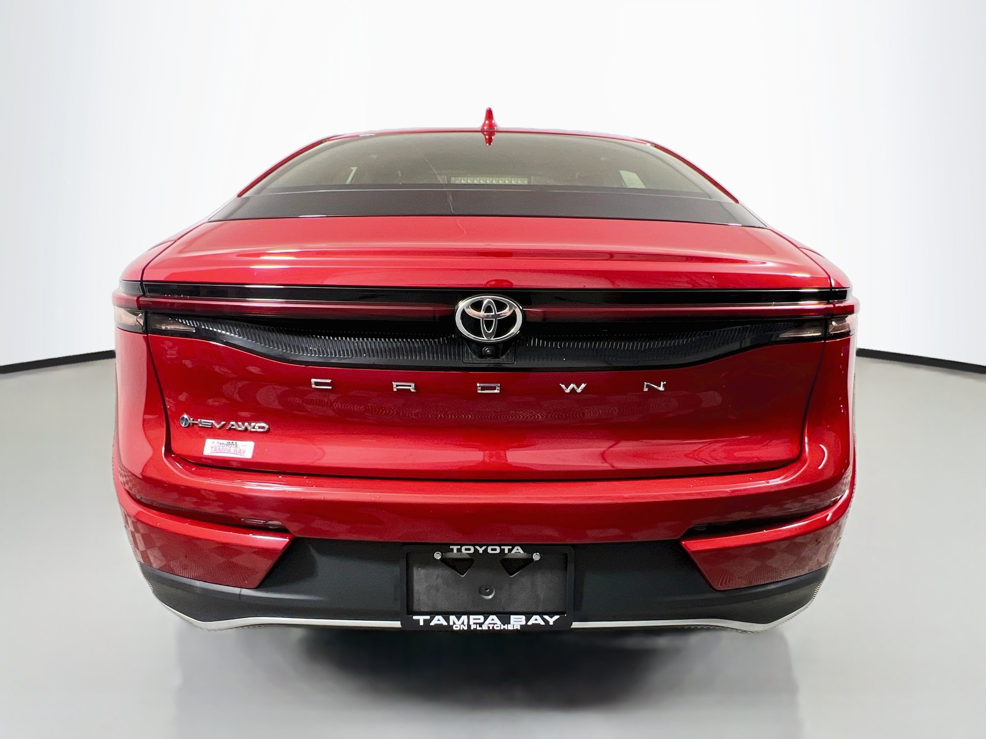 Used 2024 Toyota Crown AWD/4WD image 6