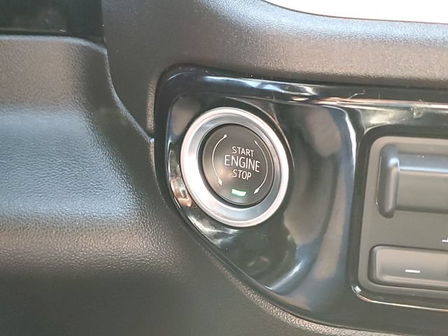 Used 2025 GMC Sierra 1500 Elevation AWD/4WD image 17