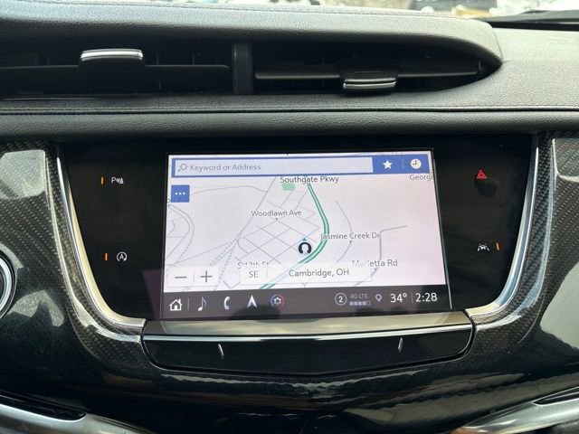 Used 2024 Cadillac XT6 Sport image 18