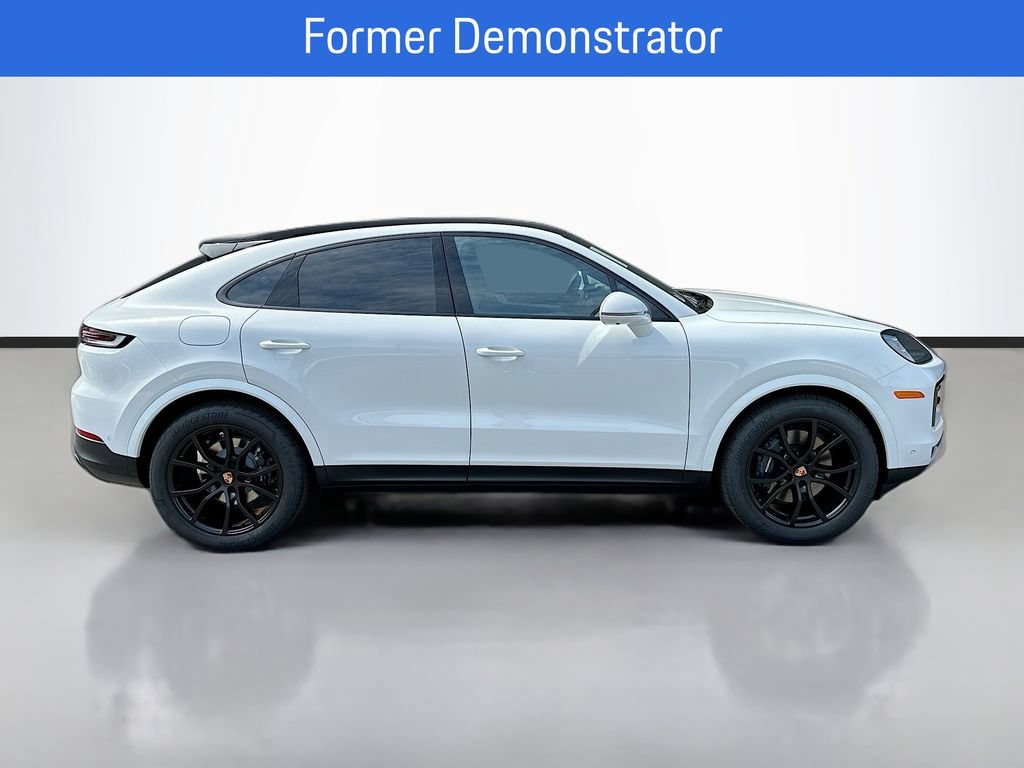 New 2026 Porsche Cayenne Coupe AWD/4WD image 8