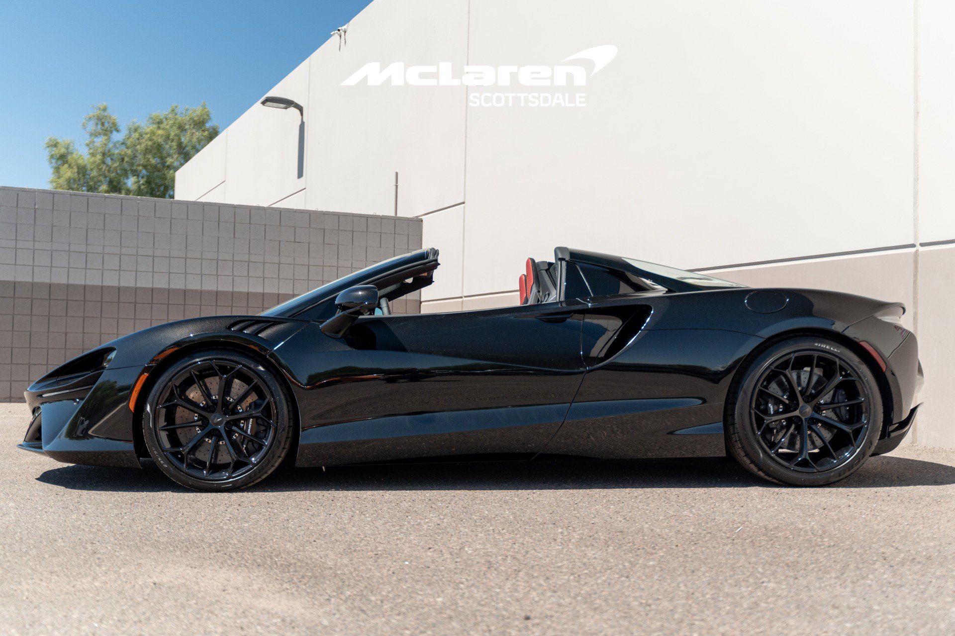 New 2026 McLaren Artura Spider image 4