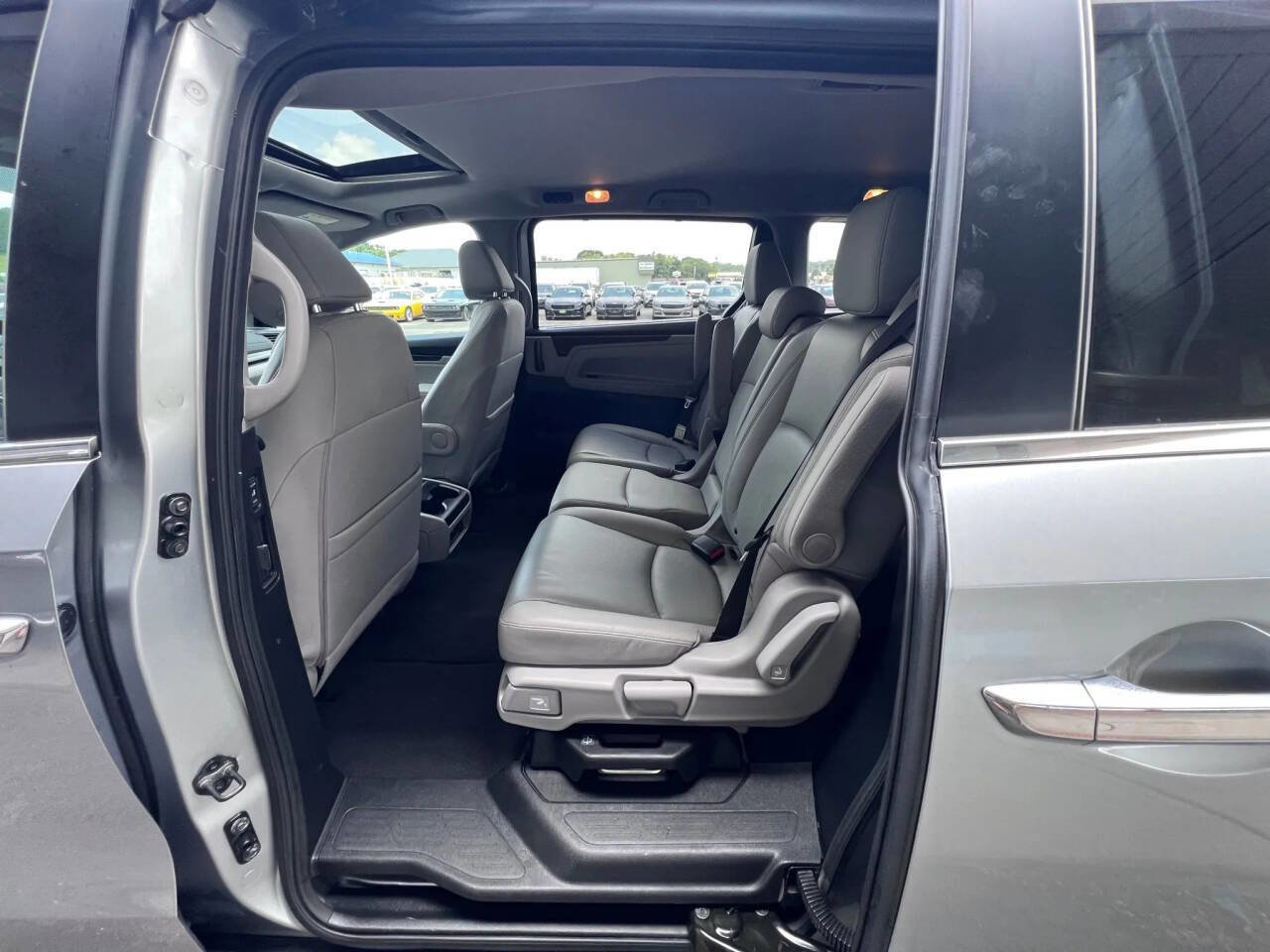 Used 2021 Honda Odyssey EX-L image 14